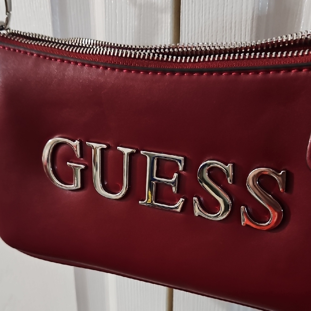 Guess Burgundy/ Red Crossbody Bag - Picture 2 of 9